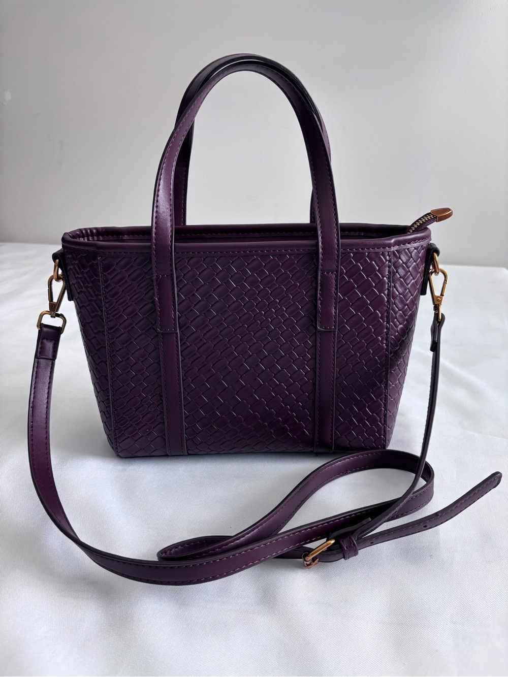 Woven Plum Purple Faux Leather Crossbody Satchel Handbag Striped Lining